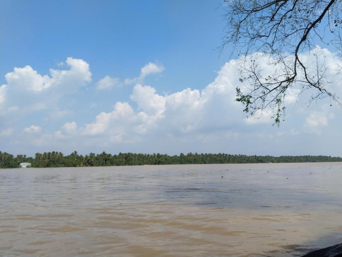 Nam Binh Homestay Ben Tre Exterior foto